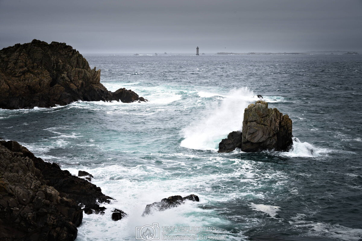 Crushing the rocks